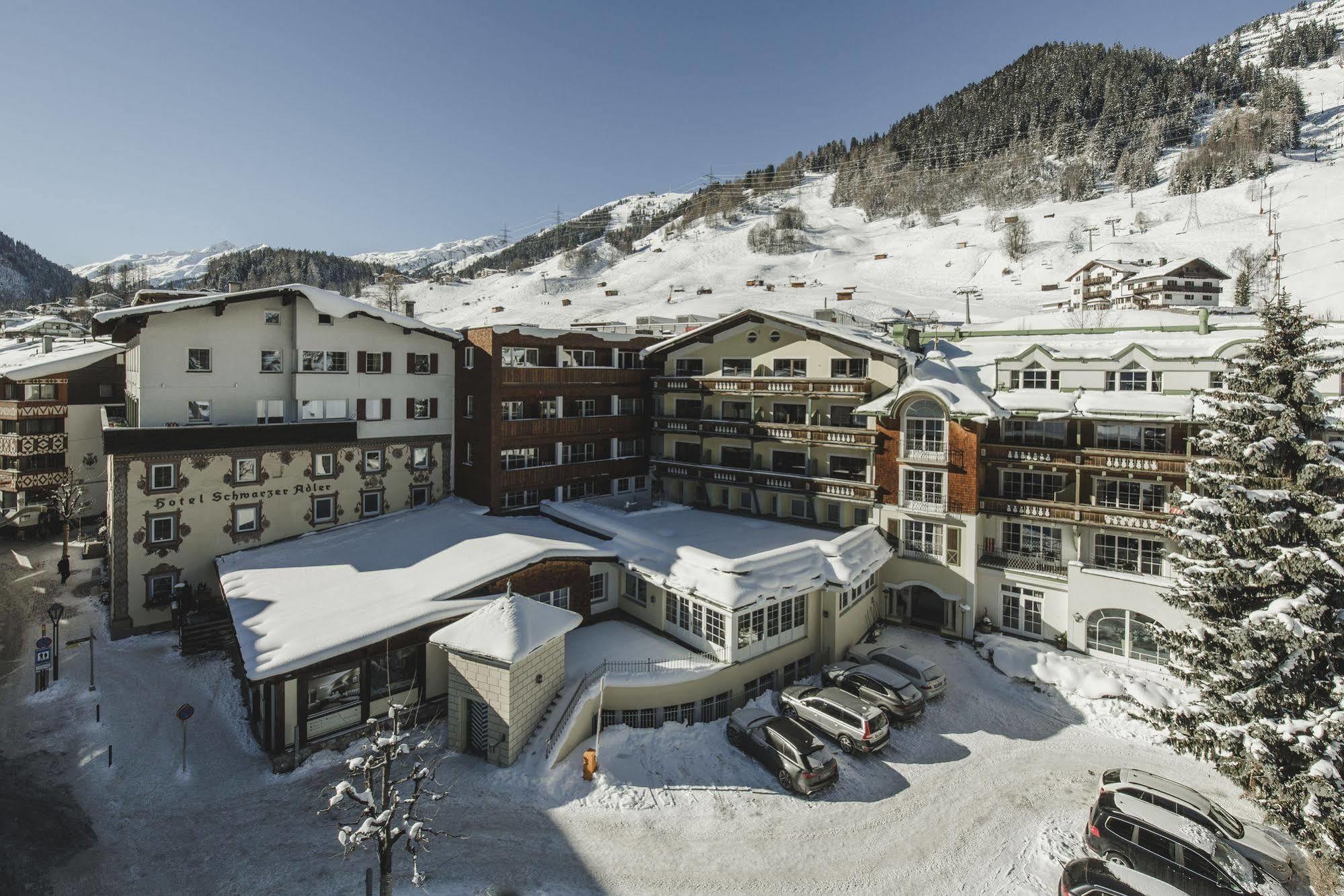 Hotel Schwarzer Adler - Sport & 4*